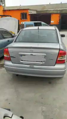 Veículo de Sucata opel astra g berlina comfort do ano 2000 alimentado x16xel