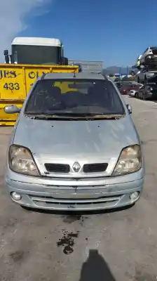 Vehículo de desguace renault megane i scenic (ja0) 1.9dti alize del año 2002 con motor f9q