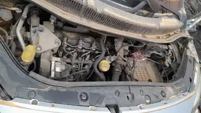 Scrapping Vehicle renault scenic ii authentique of the year 2018 powered f9q812