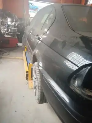 Veicolo di demolizione bmw serie 3 berlina (e46) 318i dell'anno 2002 alimentato n46b20a