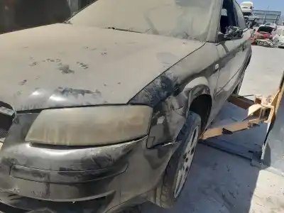 Veículo de Sucata audi a3 (8p) 1.6 16v fsi do ano 2004 alimentado blf