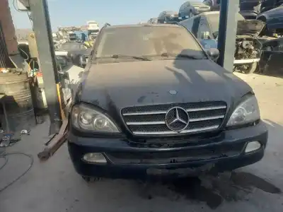 Scrapping Vehicle mercedes-benz clase m (w163) 270 cdi (163.113) of the year 2004 powered om612963