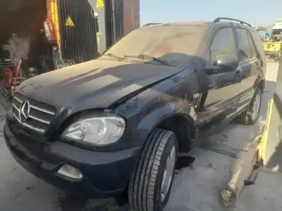 Scrapping Vehicle mercedes-benz clase m (w163) 270 cdi (163.113) of the year 2004 powered om612963