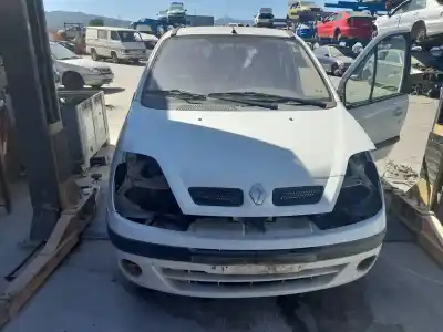 Veicolo di demolizione RENAULT                                            SCENIC (JA..)                                                                                                                                                                                                                                              1.6 16V Dynamique (JA0B/11) dell'anno 2001 alimentato K4M A7