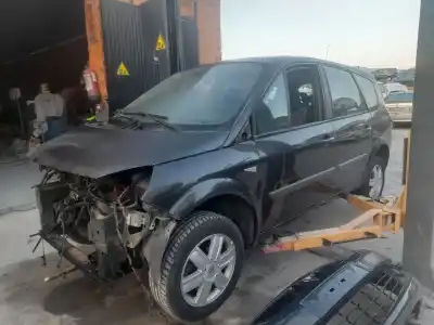 Scrapping Vehicle renault scenic ii confort expression of the year 2007 powered k9k p7