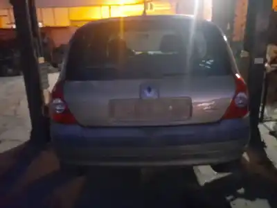 Scrapping Vehicle renault clio ii fase ii (b/cb0) authentique of the year 2002 powered d4fb7