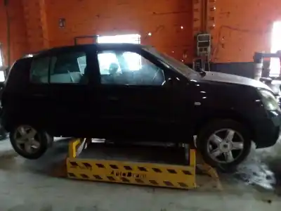Здавання транспортного засобу renault clio ii fase ii (b/cb0) authentique року 2003 потужний d7f g7