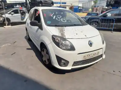 Veículo de Sucata RENAULT TWINGO Dynamique 76 CV / 56 KW do ano 2010 alimentado D4F772