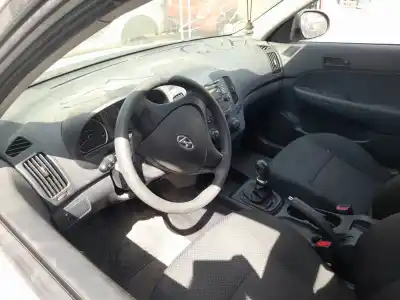 Vehicul casat hyundai i30 classic al anului 2011 alimentat g4fa