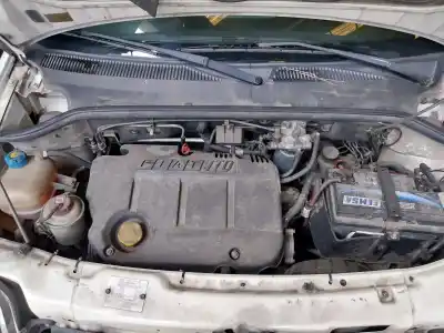 Sloopvoertuig fiat doblo (119) 1.9 8v dynamic / multijet dynamic plus (77kw) van het jaar 2005 aangedreven 223a7000