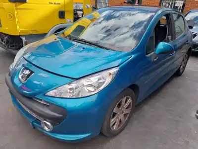 Veicolo di demolizione PEUGEOT 207  dell'anno 2008 alimentato 5FW