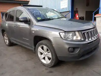 Scrapping Vehicle jeep compass limited 4x2 of the year 2012 powered 651925