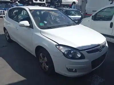 Vehicul casat hyundai i30 classic al anului 2010 alimentat g4fa