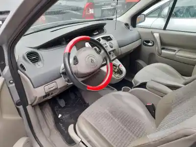 Veículo de Sucata renault scenic ii grand confort expression do ano 2004 alimentado f9q812