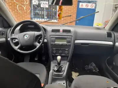 Scrapping Vehicle skoda octavia berlina (1z3) active of the year 2006 powered bxe