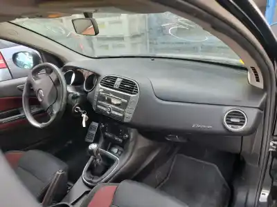 Veículo de Sucata fiat bravo (198) 1.9 jtd 16v cat do ano 2011 alimentado 310a1027