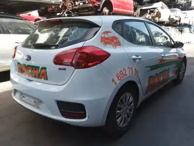 Veículo de Sucata kia ceed (jd) (2012->) 1.4 business [1.4 ltr. - 66 kw crdi cat] do ano 2017 alimentado d4fc