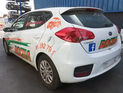 Veículo de Sucata kia ceed (jd) (2012->) 1.4 business [1.4 ltr. - 66 kw crdi cat] do ano 2017 alimentado d4fc