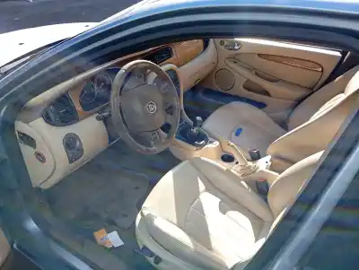 Veicolo di demolizione jaguar x-type 2.0 d executive dell'anno 2005 alimentato 6b