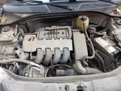 Утилизация автомобиля renault clio ii fase ii (b/cb0) base authentique 75 cv / 55 kw года 2002 питание d4f b7