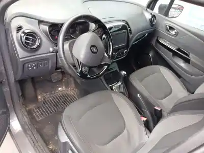 Veículo de Sucata renault captur s-edition 118 cv / 87 kw do ano 2015 alimentado h5fg4