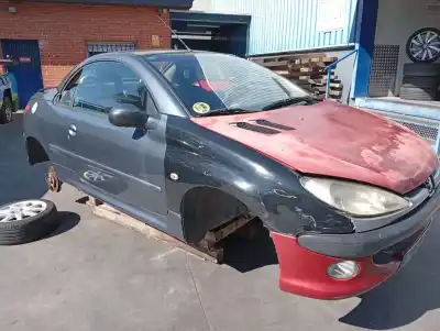 Veicolo di demolizione peugeot 206 cc cc dell'anno 2007 alimentato 9hzdv6ted4