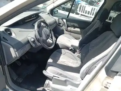 Veicolo di demolizione renault scenic ii adventure by coronel tapiocca dell'anno 2006 alimentato k4mc813