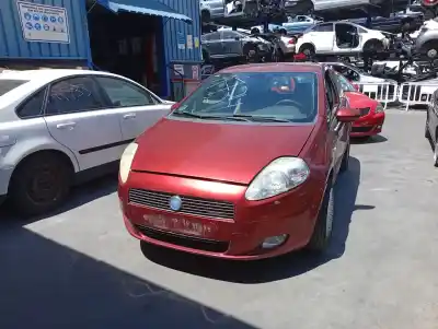 Veicolo di demolizione fiat punto (evo) (199) dynamic dell'anno 2006 alimentato 199a3000