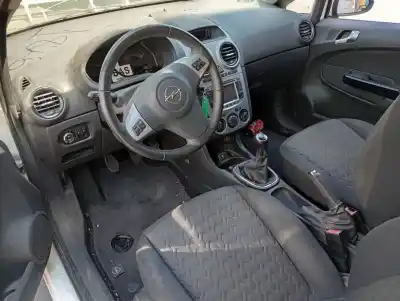 Veículo de Sucata opel corsa d expression do ano 2013 alimentado a12xer