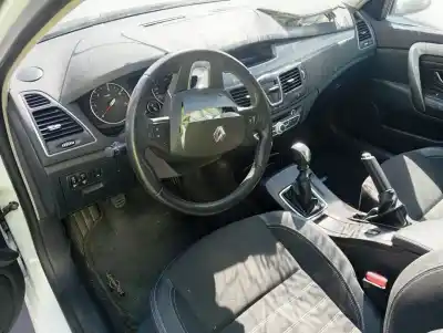 Hurda Aracı RENAULT LAGUNA COUPE  Yılın 2001 güçlü K9KR8