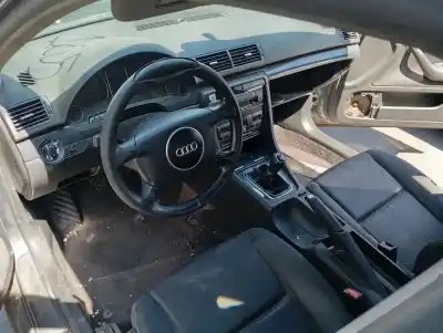 Здавання транспортного засобу audi a4 b6 (8e2) 1.9 tdi року 2002 потужний awx