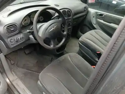 Scrapping Vehicle CHRYSLER VOYAGER (RG)  of the year 2004 powered VM28C Scrapping Vehicle CHRYSLER VOYAGER (RG)  of the year 2004 powered VM28C