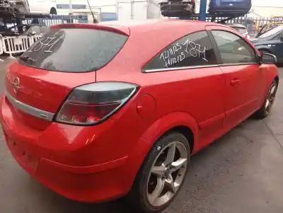 Veicolo di demolizione opel astra gtc cosmo dell'anno 2006 alimentato z17dth