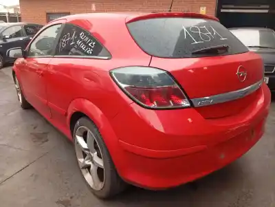 Veicolo di demolizione opel astra gtc cosmo dell'anno 2006 alimentato z17dth