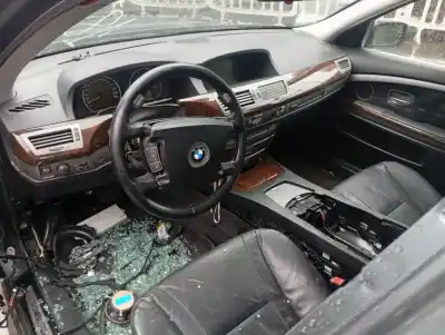Scrapping Vehicle bmw serie 7 (e65/e66) 735i of the year 2003 powered n62b36