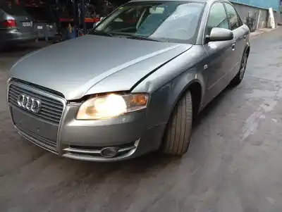 Veicolo di demolizione audi a4 berlina (8e) 1.9 tdi dell'anno 2007 alimentato brb