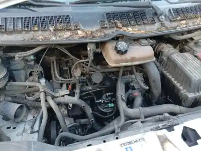 Veículo de Sucata peugeot expert kasten komfort confort do ano 2005 alimentado rhxdw10bted