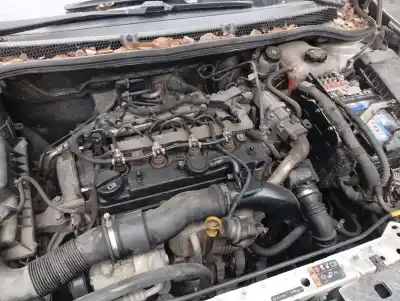 Veículo de Sucata opel astra j lim. cosmo do ano 2001 alimentado a17dtr