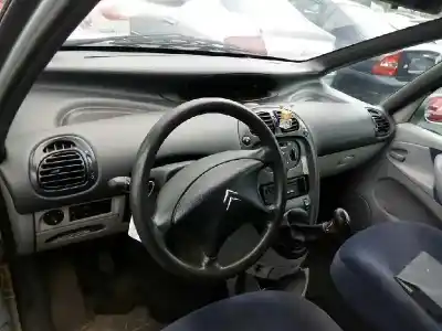 Hurda Aracı citroen                                            xsara picasso                                                                                                                                                                                                                                              2.0 hdi                                                                                                                                                                                                                                                    yılın 2002 güçlü rhy