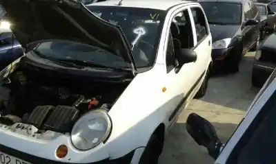 Véhicule à la ferraille daewoo matiz 0.8 cat de l'année 2001 alimenté f8cv