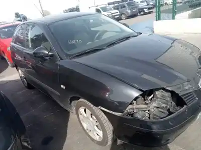 Véhicule à la ferraille seat ibiza (6l1) cool de l'année 2003 alimenté atd