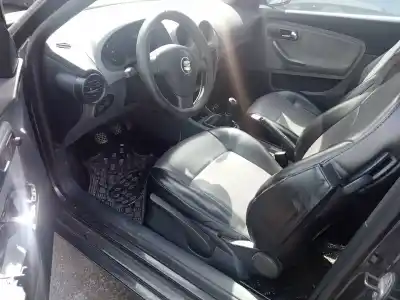 Véhicule à la ferraille seat ibiza (6l1) cool de l'année 2003 alimenté atd