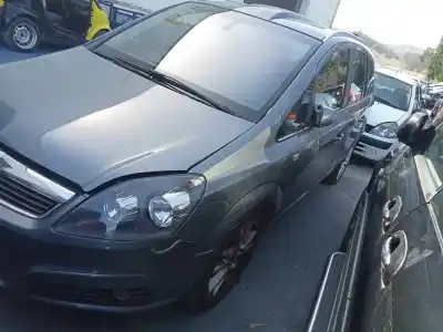 Veículo de Sucata opel zafira b cosmo do ano 2007 alimentado z19dt