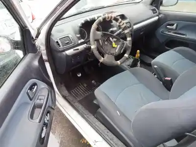 Scrapping Vehicle renault                                            clio ii fase ii (b/cb0)                                                                                                                                                                                                                                    authentique                                                                                                                                                                                                                                                of the year 2006 powered 