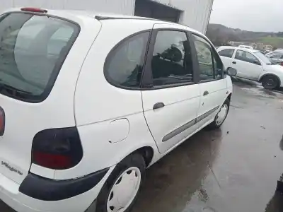 Veículo de Sucata renault megane i scenic (ja0) 1.9 dti diesel cat do ano 1998 alimentado f9q