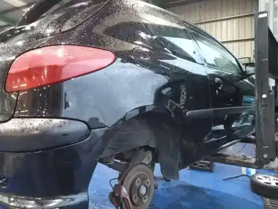 Veicolo di demolizione peugeot                                            206 berlina                                                                                                                                                                                                                                                gti                                                                                                                                                                                                                                                        dell'anno 2000 alimentato rfr