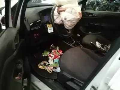 Scrapping Vehicle opel corsa e selective of the year 2017 powered b14xer