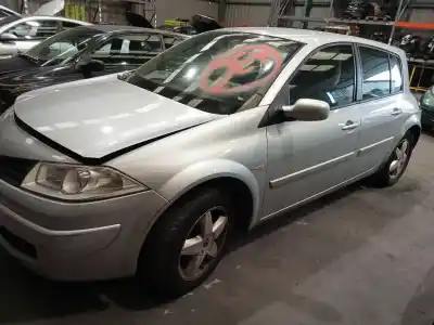 Veículo de Sucata renault megane ii berlina 5p confort expression do ano 2008 alimentado k9k g7