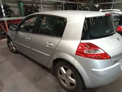 Veículo de Sucata renault megane ii berlina 5p confort expression do ano 2008 alimentado k9k g7