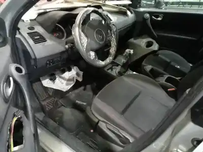 Veículo de Sucata renault megane ii berlina 5p confort expression do ano 2008 alimentado k9k g7